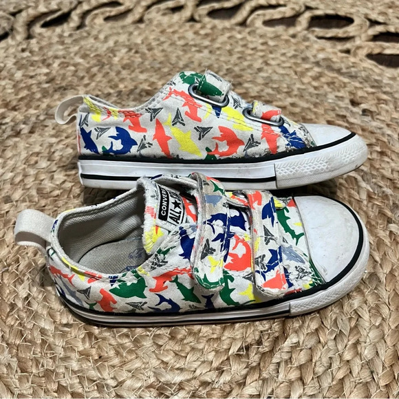 Shark converse all-stars 9c - Picture 1 of 4